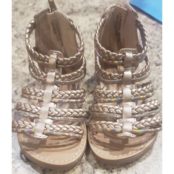 SEYCHELLES Little Girl Gold Shimmer Strappy Sandals Size‎ 7, Very Gently Used - Picture 7 of 9
